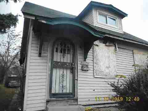 12713 Greenlawn (4)_m.jpg